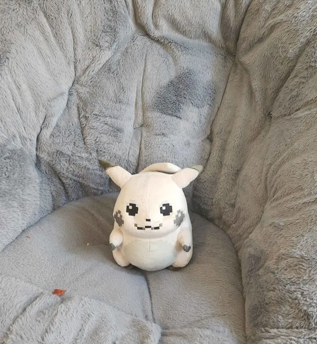 [Image: pixelchu.png]