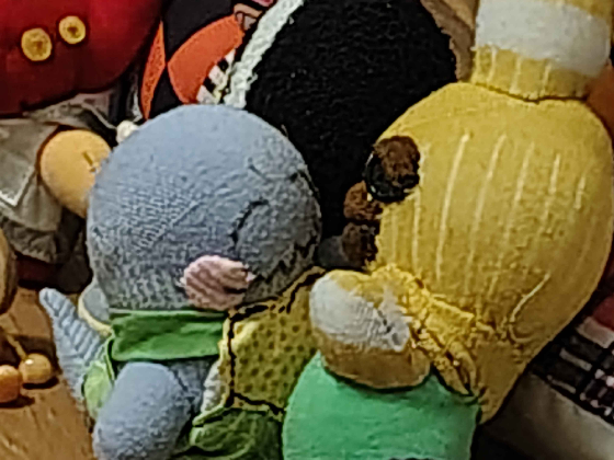 [Image: kissys.png]